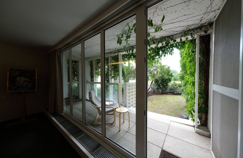 Troja Apartment | ViDa: Unique 3BR Apartment with Fireplace & Garden