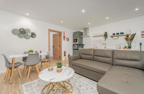 Gaula Apartment | Vienna apartment Alpine escape villa