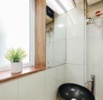 Hang Bai Apartment | VietHOME- The Rooftop w Garden - 4 guests - Lift