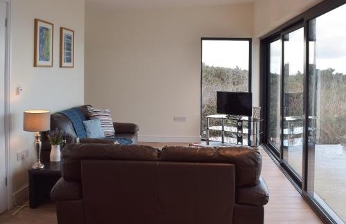 Goodwick House | View At The Peak