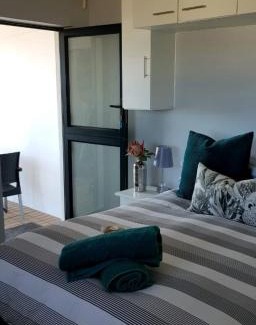 St. Helena Bay Apartment | View on the Bay 7 Pinta Crescent