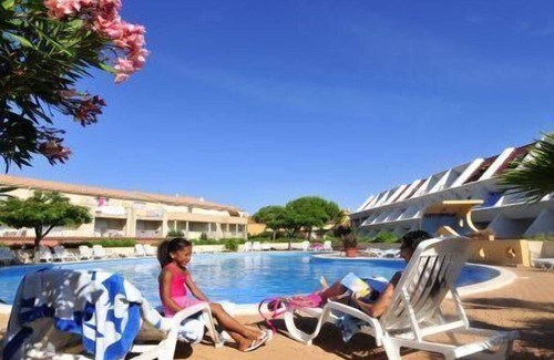 Carnon-Plage Apartment | View swimming pool/harbour, swimming pool, terrace, balcony, 30m², Carnon