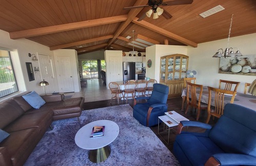 Oak Creek House | VIEWS! Near Swimming, Hiking/Biking Trails, Golfing, Spas