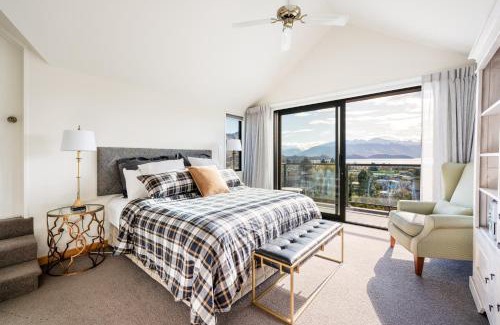 Wanaka Villa | Views on Stone by Sotheby's Luxury Rental Homes