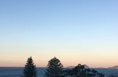 Soldiers Point House | Views on Vista: Amazing views overlooking the bay and out through the headlands.
