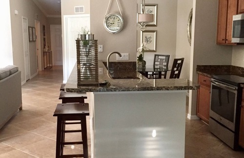 Naples Condo | Views:Water,Golf & Preserve! 2Br/Den/Garage w/Golf (3 Month min Jan - March)