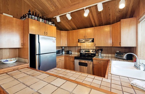 Sea Ranch House | Viglione | Meadow Escape with Hot Tub