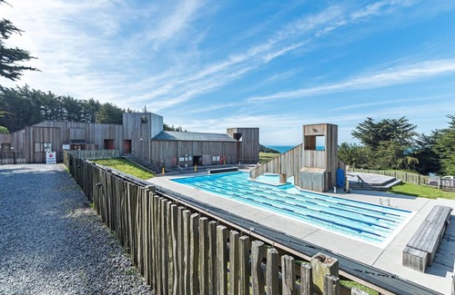 Sea Ranch House | Viglione | Meadow Escape with Hot Tub