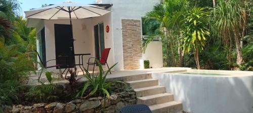 Tulum City Center House | Viila Ixchel jungle pool