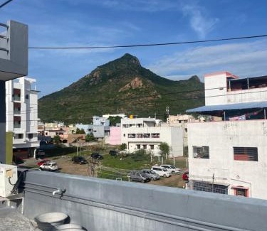 Tiruvannamalai House | Vijay