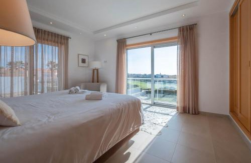 Praia del Rei Villa | Vila do Golfe Villa