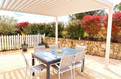 Joyeuse Villa | Vila Joyeuse