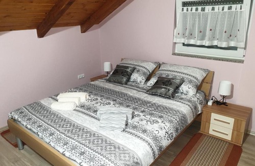 Sveti Ivan Zelina Villa | Vila Max