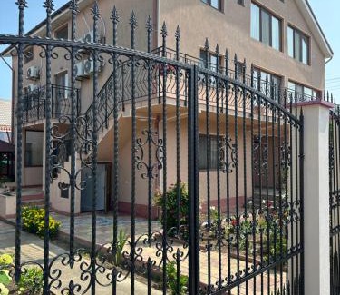 Mangalia House | Vila Oceanus