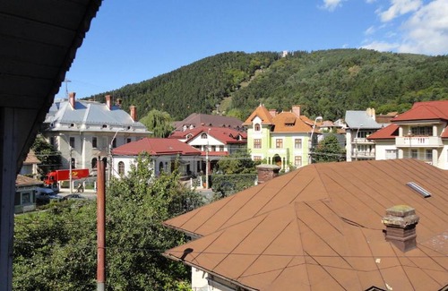 Piatra Neamt House | Vila Villador