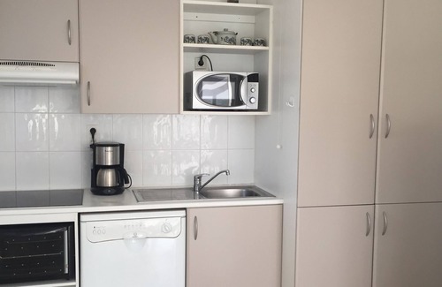 Moliets-et-Maa House | Villa 10mn walk from beach, shops, golf course, with veranda, terrace, enclosed garden