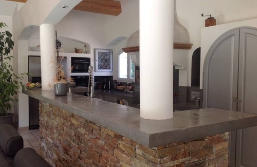 La Farlede House | VILLA 160m2 Clim, SWIMMING POOL, land2500m2, 8km from the sea