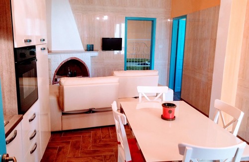 Torre Chianca Villa | VILLA 18 SLEEPS ONLY 100MT FROM THE SAND OF SAND