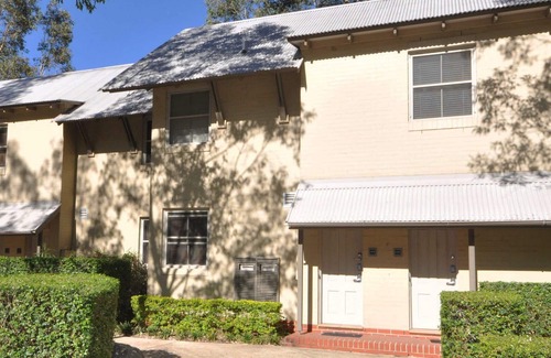 Pokolbin Villa | Villa 1br Harvest located within Cypress Lakes Resort