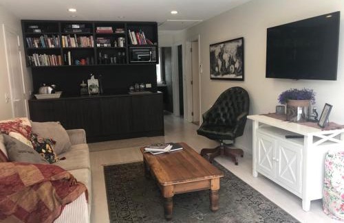 Wanaka Apartment | Villa @23