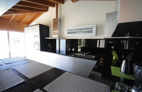 Barcelos Villa | Villa 251 Luxury Cottage w/Pool and Tennis Court