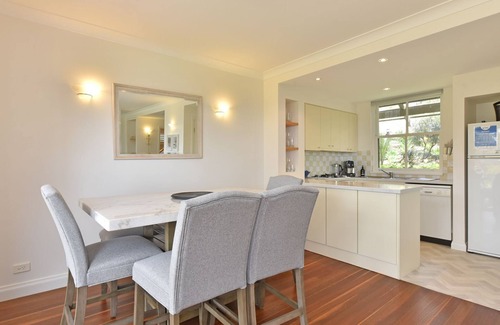 Pokolbin Villa | Villa 2br Heafy Lodge Villa located within Cypress Lakes Resort