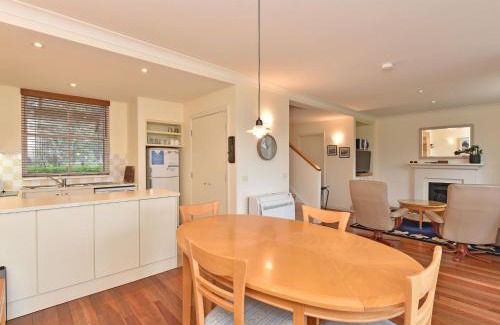 Pokolbin Villa | Villa 2br Prosecco Villa located within Cypress Lakes Resort