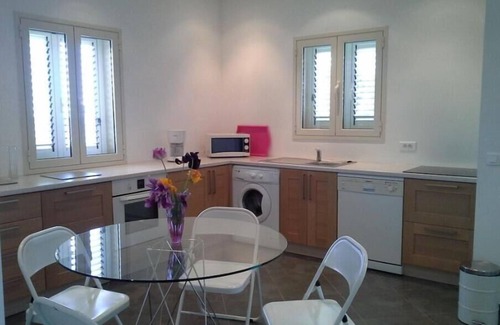 Solenzara Villa | Villa 3 Chambres VUE Exceptionnelle Vigne ET MER Avec Piscine Chauffee