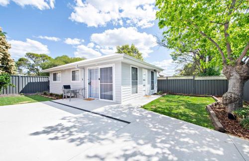 Dubbo Apartment | Villa 315 - Cosy & Convenient, Hidden Gem
