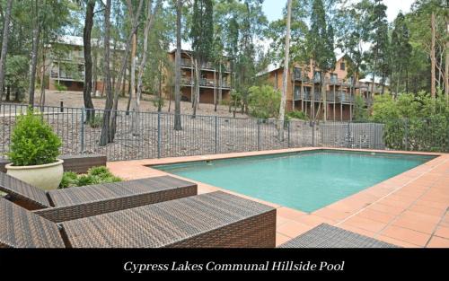 Pokolbin Villa | Villa 3br Barolo Villa located within Cypress Lakes Resort