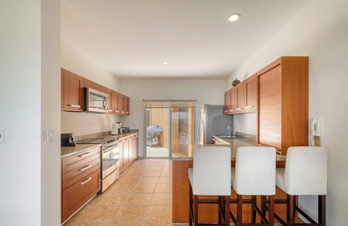 La Paz Villa | Villa 3BR Ocean View & Terrace at Colinas