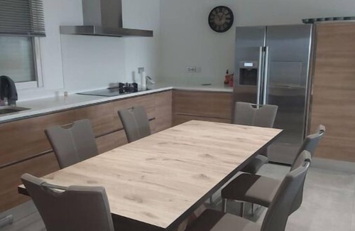 Alata Villa | Villa 4/6 Pers vue mer Proche Ajaccio + Véhicule