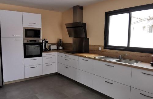 La Tranche-sur-Mer House | Villa 4* avec Piscine, 4 Chambres, Proche Plage - La Tranche-sur-Mer - FR-1-194-259