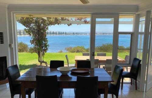 Encounter Bay House | Villa 5-124 Franklin Pde-Linen Included-WiFi-Luxury