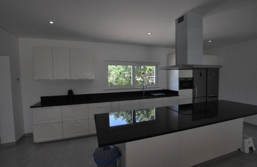 Silves Villa | Villa 5 ch, 6 s. b., air conditioning, heated swimming pool, garden, fitness, bird watching.