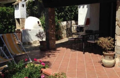 Notteri Villa | VILLA 50 MT FROM THE SEA WITH GARDEN, air conditioning, WiFi, 3 bedrooms, 2 bathrooms