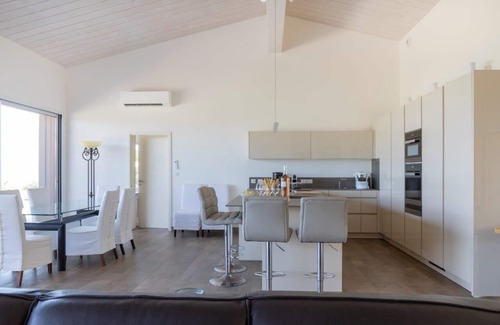 Coti-Chiavari Villa | Villa 6 bedrooms, pool, panoramic sea view