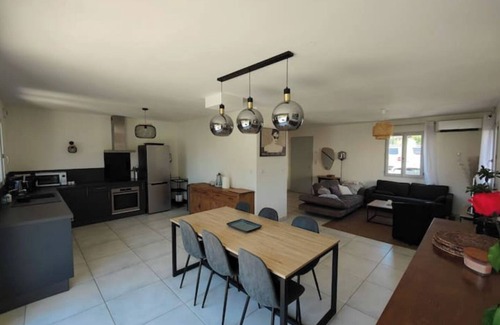 Plan-de-la-Tour Villa | Villa 6 Personnes Avec Piscine Chauffée