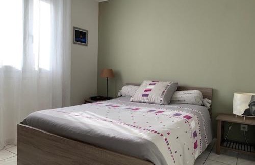 Balaruc-les-Bains House | Villa 95m² avec jardin, climatisation et Wifi à Balaruc-les-Bains - ⭐ Etoiles - FR-1-503-126