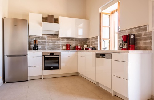 Fanai Villa | Villa Acacia