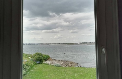 Gavres Villa | Villa Accès Direct À La Mer Liliy the sea