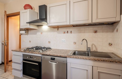 Serravalle Pistoiese Villa | Villa 'Adora Holiday Home' with Private Terrace and Private Garden