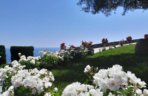 Groppino-Torbora Bed & Breakfast | VILLA AGA