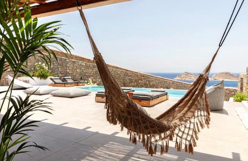 Kalafatis Villa | Villa Agapi, 2 min walk to the beach & heated pool, by Red Windmill Villas