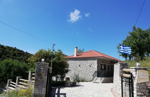 Vastas Villa | Villa Agno Arcadia Greece (Βίλα Αγνώ)