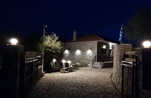 Vastas Villa | Villa Agno Arcadia Greece (Βίλα Αγνώ)
