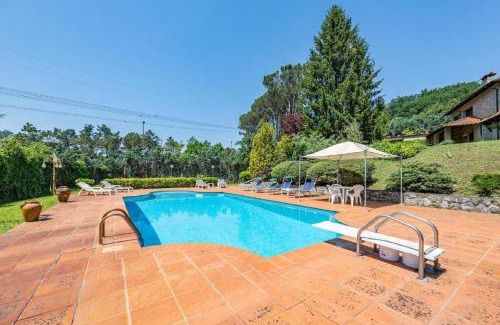 Camaiore Villa | Villa ai Boschetti by Mmega