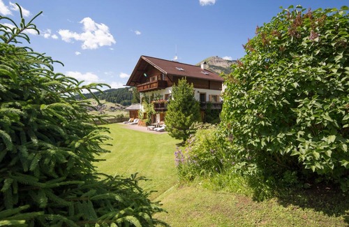 Selva di Val Gardena Apartment | Villa al Bosco