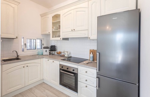 Torre San Giovanni Villa | Villa Alba in Torre San Giovanni with Jacuzzi, by Apulia home
