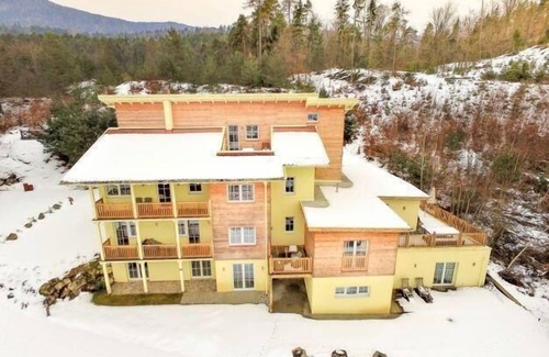 Maria Woerth Apartment | Villa Albatros holiday flat in Oberdellach